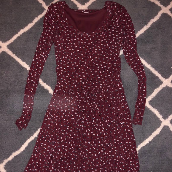 Old Navy Dresses & Skirts - Old Navy cotton ice skater dress